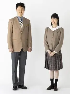 名城高校の制服買取相場は15,000〜25,000円｜ラミパス