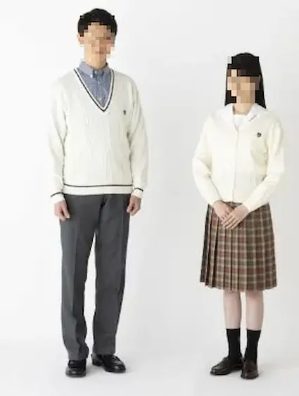 名城大学附属高等学校】制服の買取相場は？高く売るためのコツも解説 
