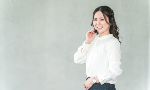 問い合わせへの対応が丁寧かどうか確認する