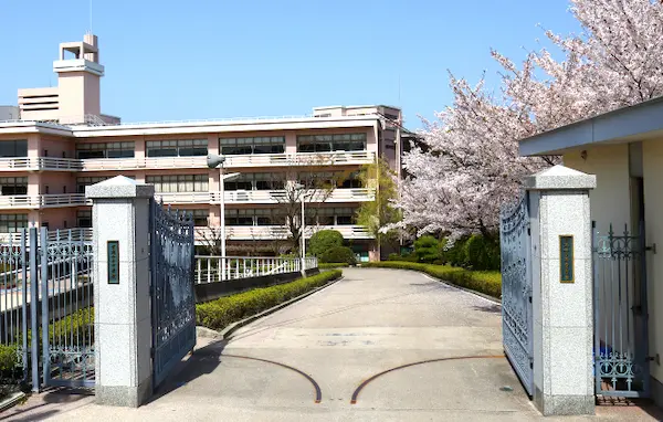 京都女子中学校の校舎