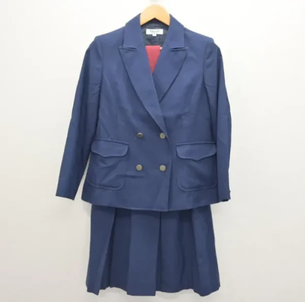 熊本学園大学付属高等学校 女子制服