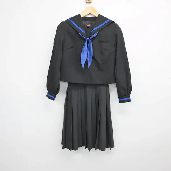 弘前市立第五中学校 女子制服