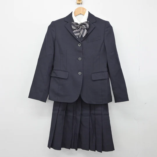 中村学園女子高等学校の制服