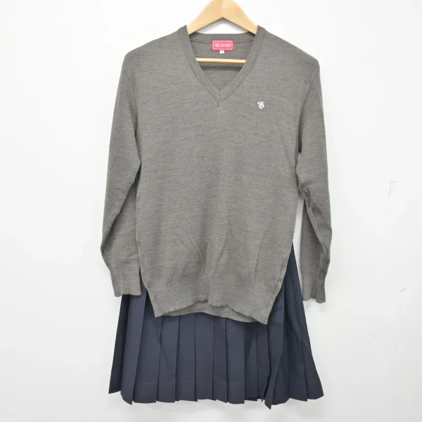 山形県 米沢興譲館高等学校 女子制服