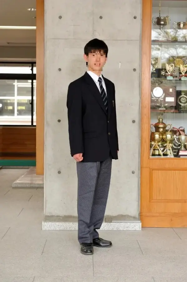 武蔵越生高等学校の冬服