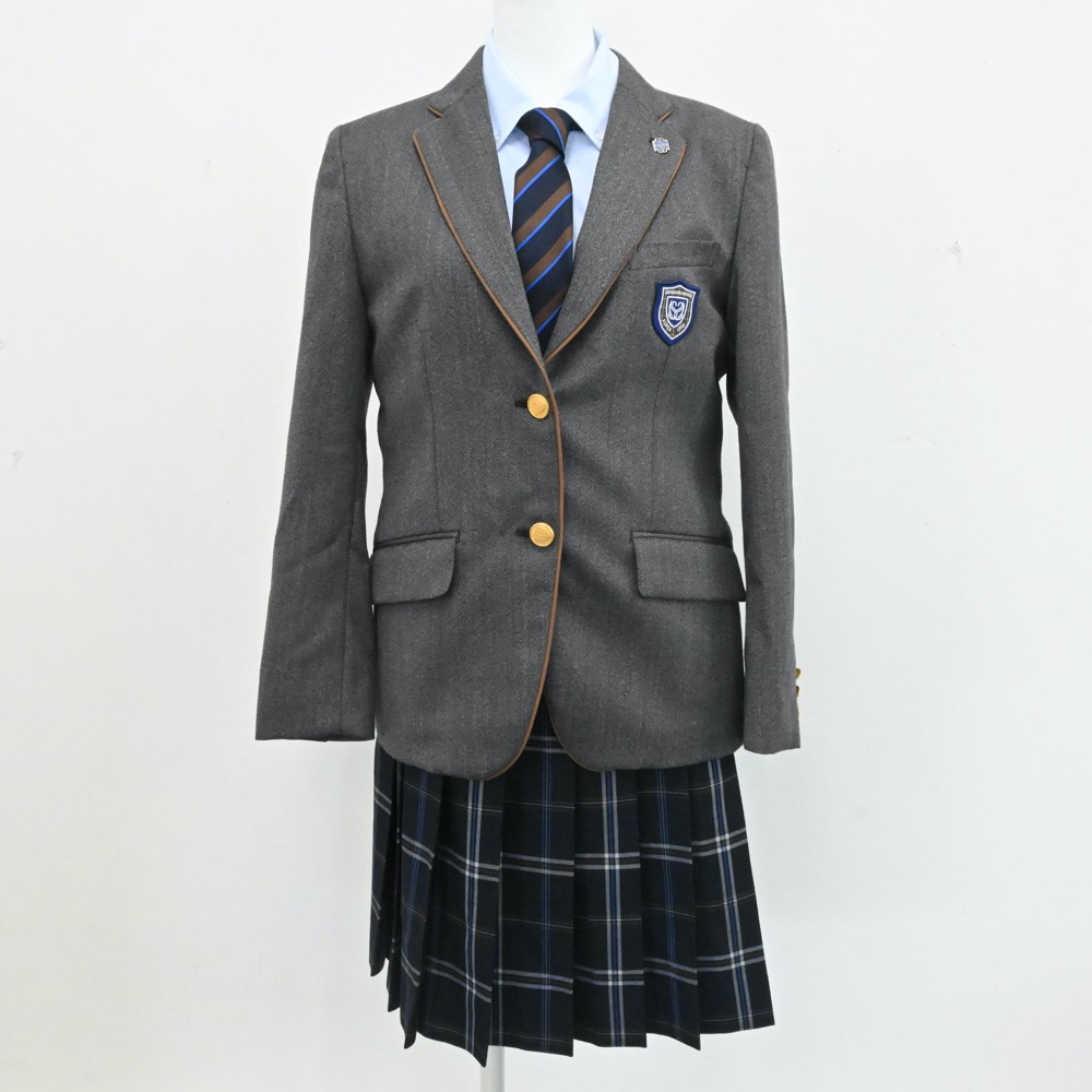 ラミパスで実際に買取した品川翔英高等学校の女子制服セット｜ブレザー・チェックスカート・シャツ・ネクタイ・指定バッグ