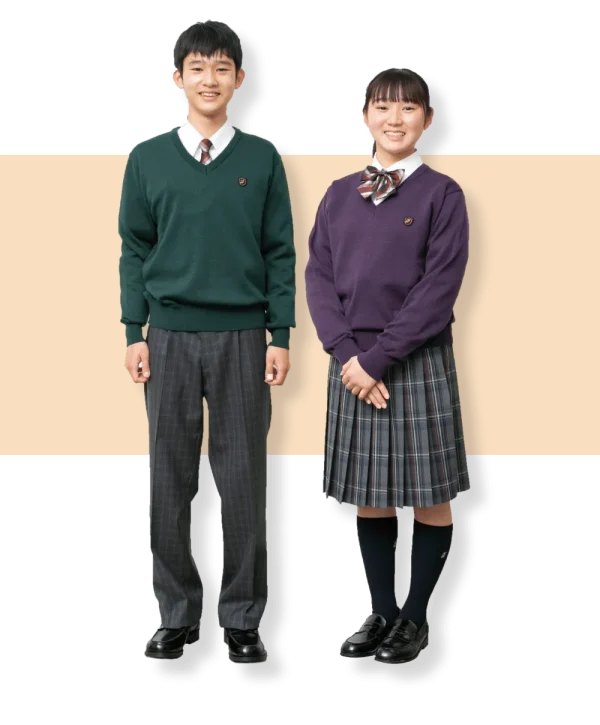 大阪国際中学校の制服：セータースタイル