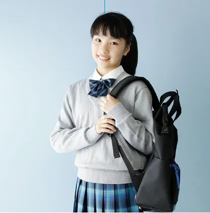和洋九段女子中学・高校のセーター