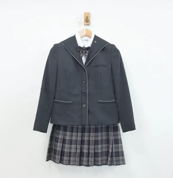 札幌光星中学校・高等学校の制服