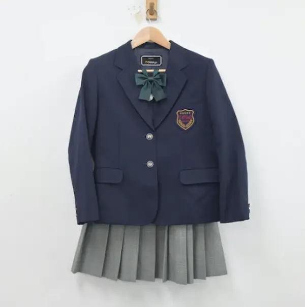 桐光学園高等学校の制服