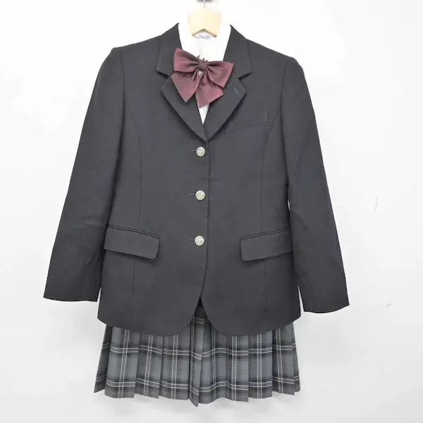 日本大学習志野高等学校 女子制服