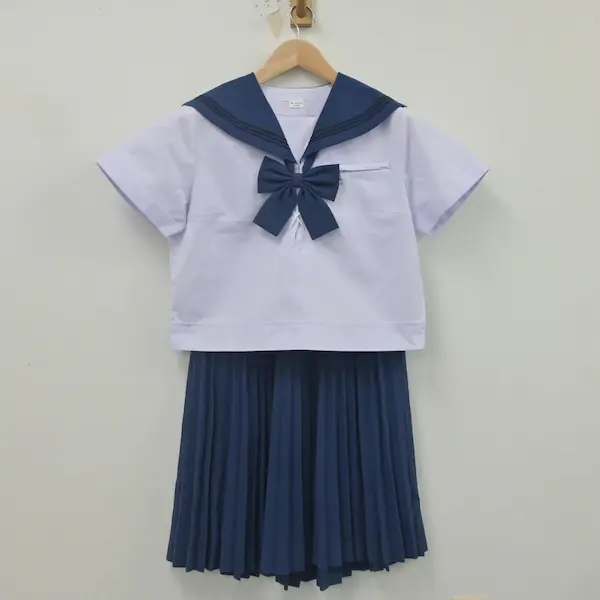 日体高等学校 女子制服