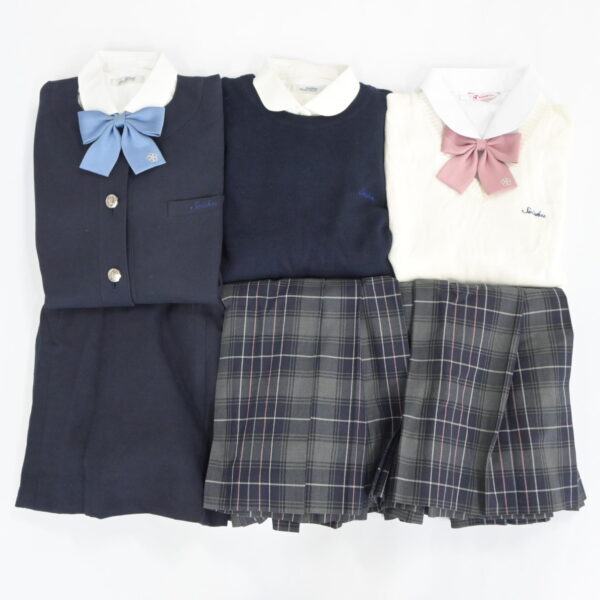 岡山県[岡山学芸館高等学校]女子制服 指定リボン 水色ストライプ柄 岡山県[