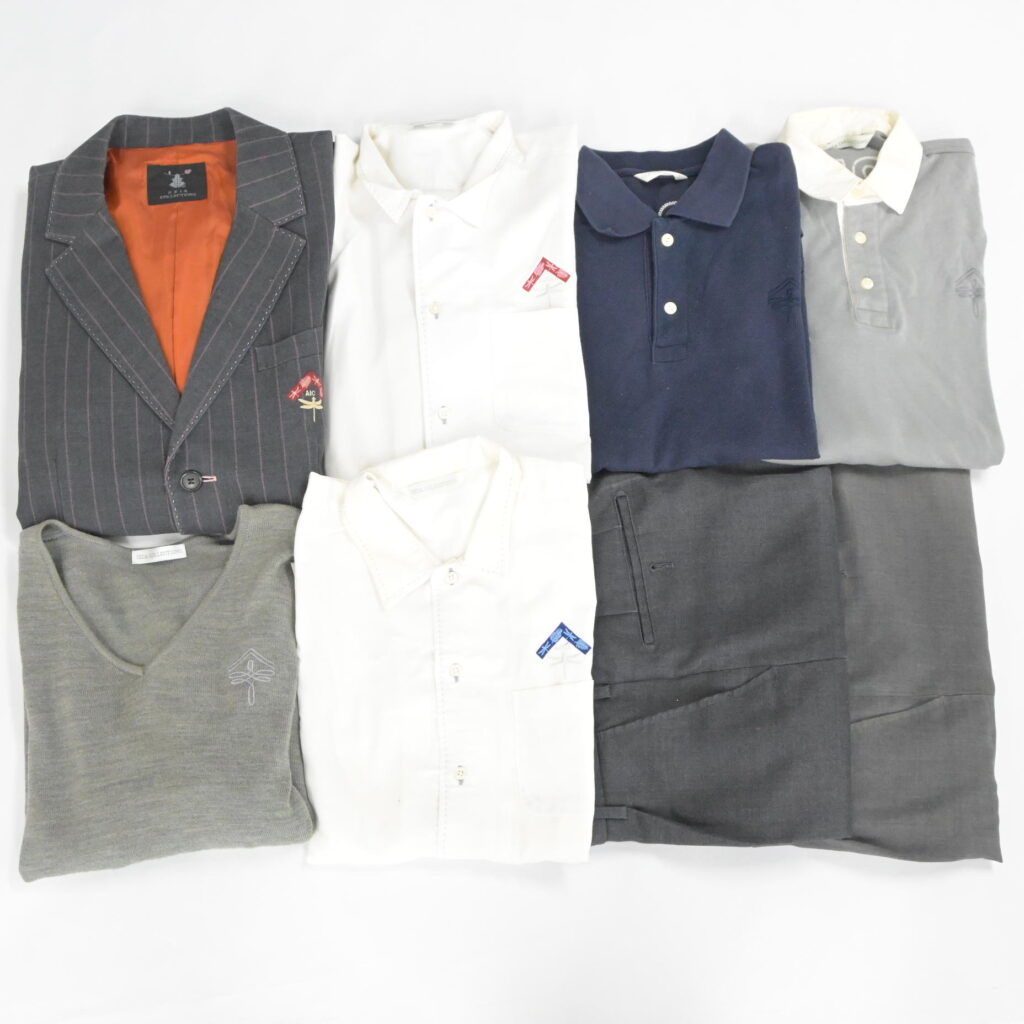 東京都私立朋優学院高等学校の制服を買取しました アイキャッチ画像