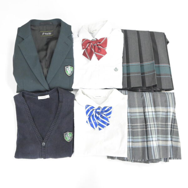 福島県私立尚志高等学校の制服