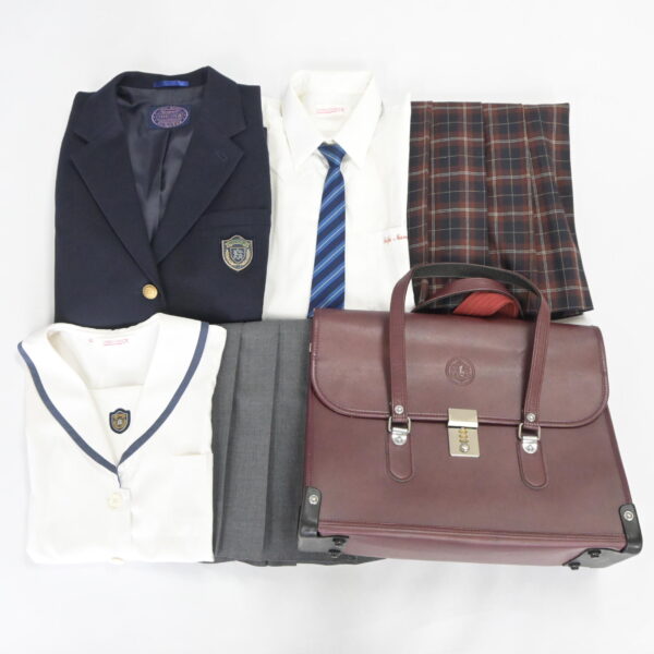 清風南海高等学校の制服