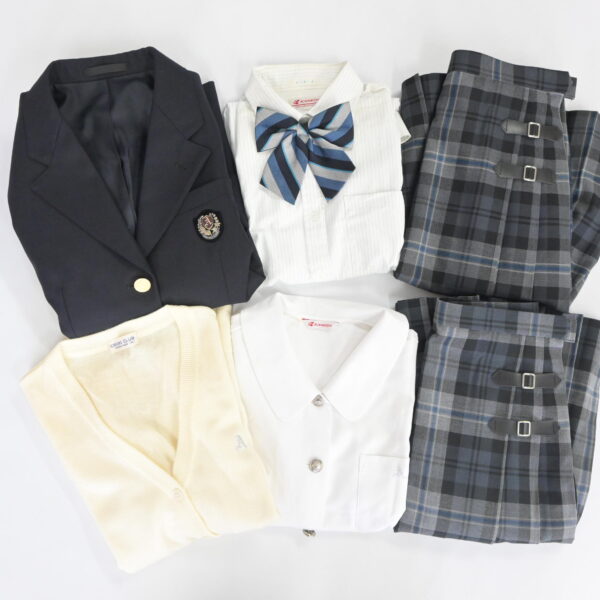 愛知県私立愛知学院愛知高校の制服