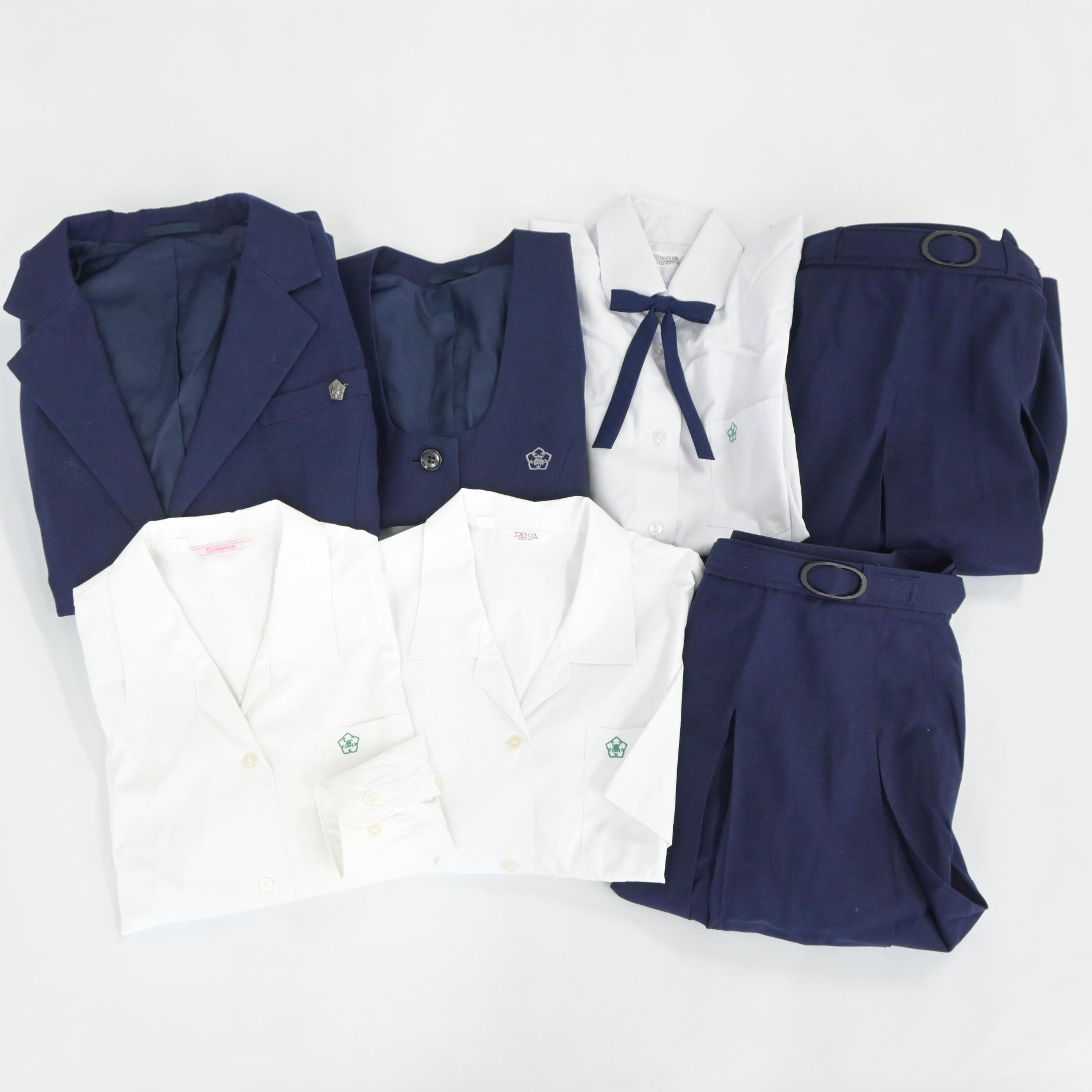 制服買取 査定に影響する例｜モデルチェンジ後の旧デザイン制服