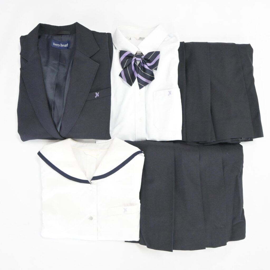 多治見西高等学校の制服を買取しました アイキャッチ画像