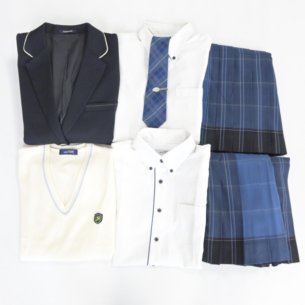 広島県立世羅高校の制服を買取しました アイキャッチ画像