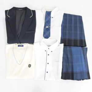広島県立世羅高校の制服を買取しました アイキャッチ画像