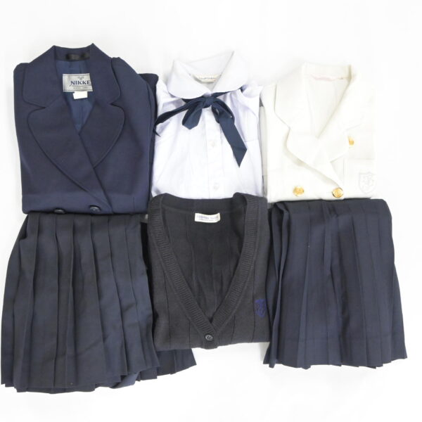 椙山女学園高校の制服