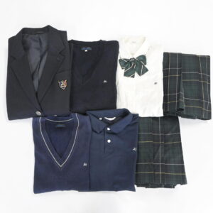 東京都立向丘高校の制服を買取しました アイキャッチ画像