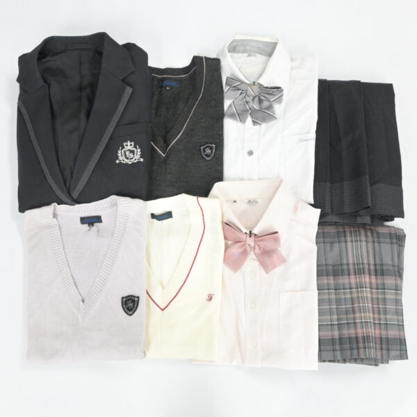 奈良県私立大和青藍高校の制服を買取いたしました