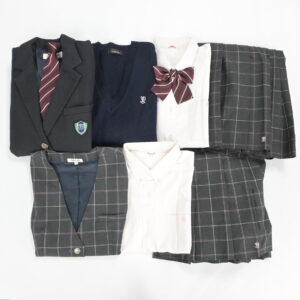 大分県私立天部高校の制服を買取いたしました アイキャッチ画像