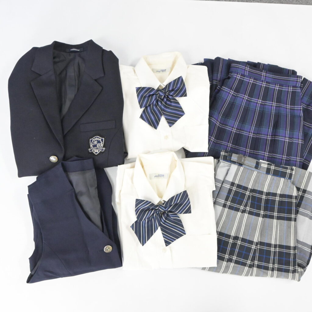 東京都私立村田女子高校の制服を買取いたしました アイキャッチ画像