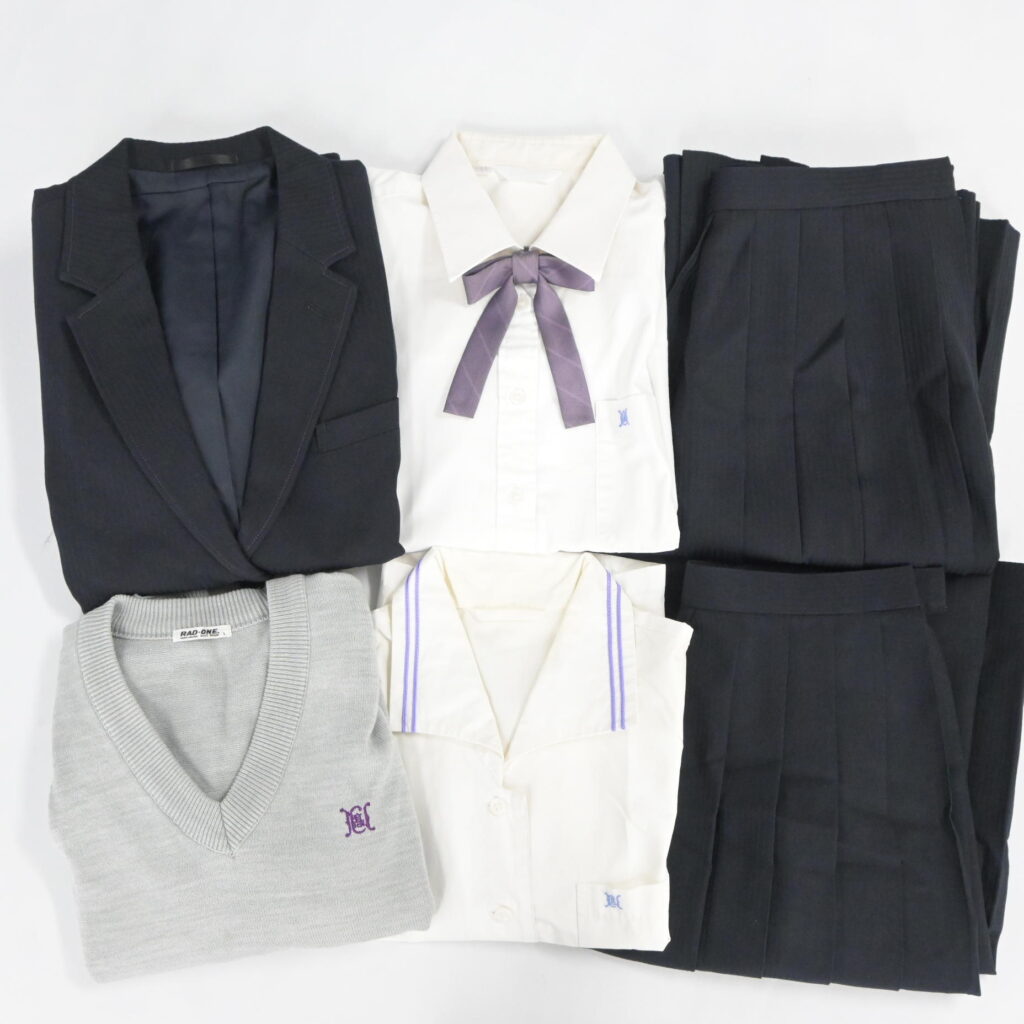 静岡県立沼津商業高校の制服を買取いたしました アイキャッチ画像