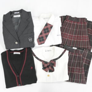 愛知県私立清林館高校の制服を買取いたしました アイキャッチ画像