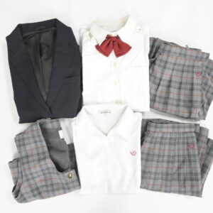 愛知県私立名古屋経済大学高蔵高校の制服を買取いたしました アイキャッチ画像
