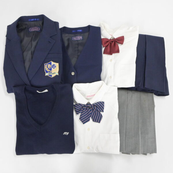 神奈川県私立平塚学園高校の制服を買取いたしました