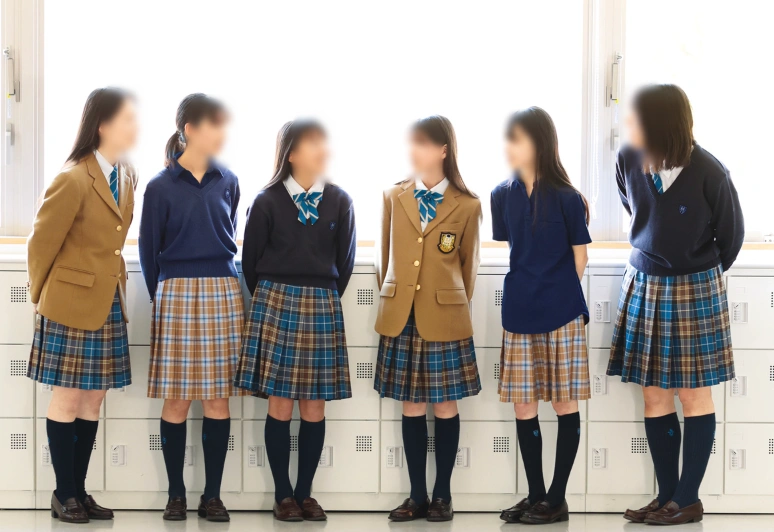 品川女子学院の制服スタイル全6パターン：キャメルブレザー・紺セーター・夏服ポロシャツなど着こなしバリエーション