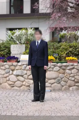 松蔭中学校・松蔭高等学校の女子スラックスタイプ制服（2026年度以降）