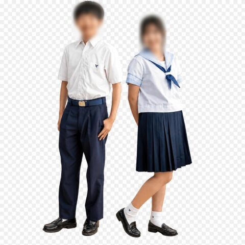 横浜隼人中学・高等学校の夏服（男子半袖シャツ・女子夏用セーラー服・紺スカーフ）