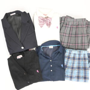 クラーク記念国際高校の制服を買取いたしました アイキャッチ画像