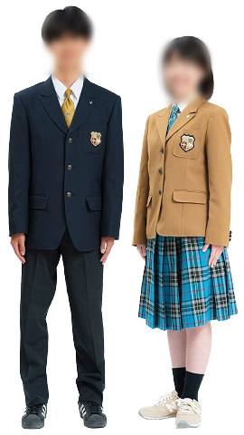熊本マリスト学園の冬服。男子は紺のブレザーに黄色のネクタイ、女子はベージュのブレザーに水色チェックスカート。胸にエンブレム入り