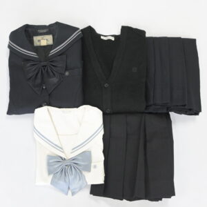 名古屋女子大学高校（現・名古屋葵大学高校）の制服を買取いたしました アイキャッチ画像