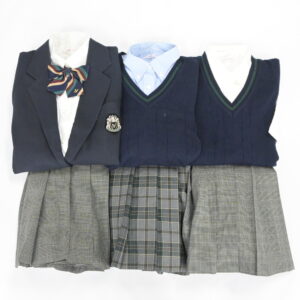 神奈川県横浜創英高校の制服を買取いたしました アイキャッチ画像