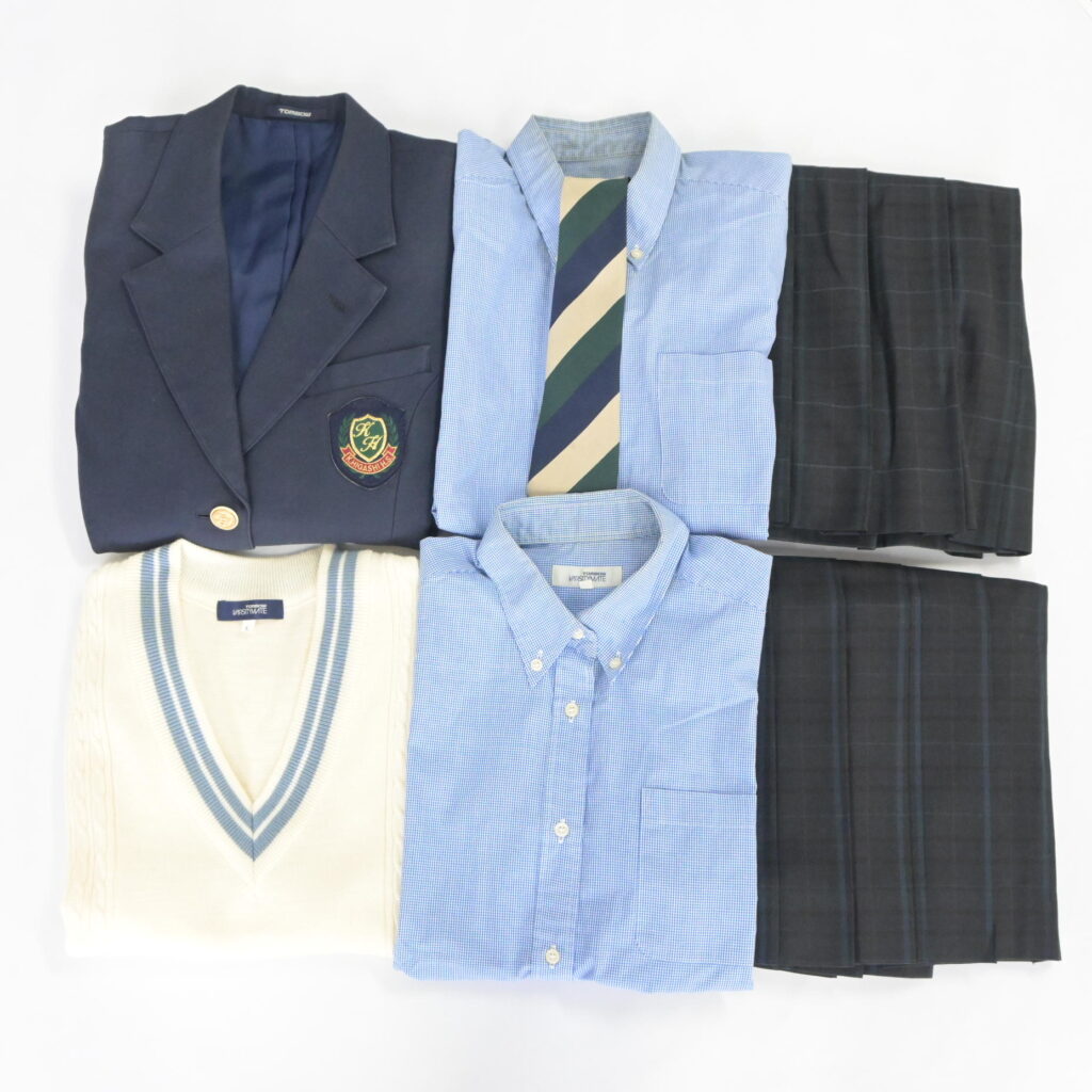 福島県立郡山東高校の制服を買取いたしました アイキャッチ画像