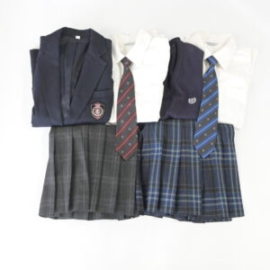 東京都東京女子学院高校（現：英明フロンティア高等学校）の制服を買取いたしました アイキャッチ画像