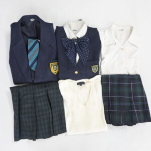 福岡県第一薬科大学付属高校の制服を買取いたしました アイキャッチ画像