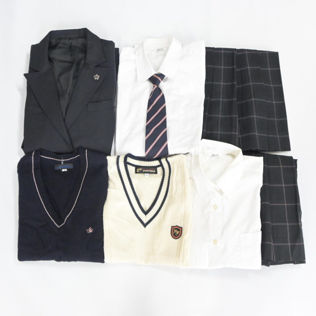 神奈川県日本大学藤沢高校の制服を買取いたしました アイキャッチ画像