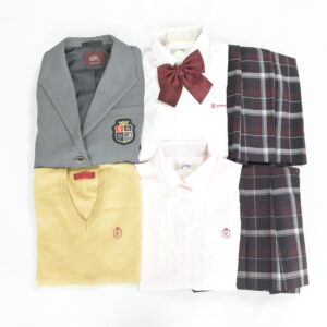 京都府立命館宇治高校の制服を買取いたしました アイキャッチ画像