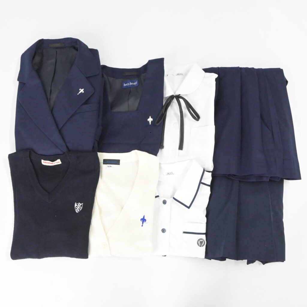 愛知県光ヶ丘女子高校の制服を買取いたしました アイキャッチ画像