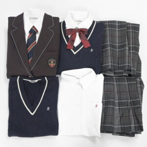 下山学園高校の制服を買取いたしました アイキャッチ画像