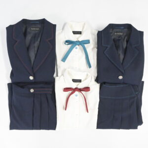 広島県広島女学院中学高等学校の制服を買取いたしました アイキャッチ画像