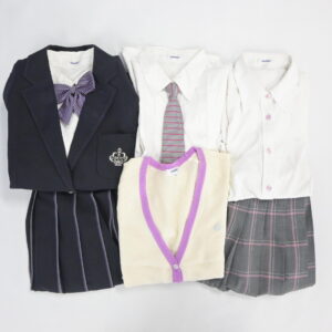 香ヶ丘リベルテ高校の制服を買取いたしました アイキャッチ画像
